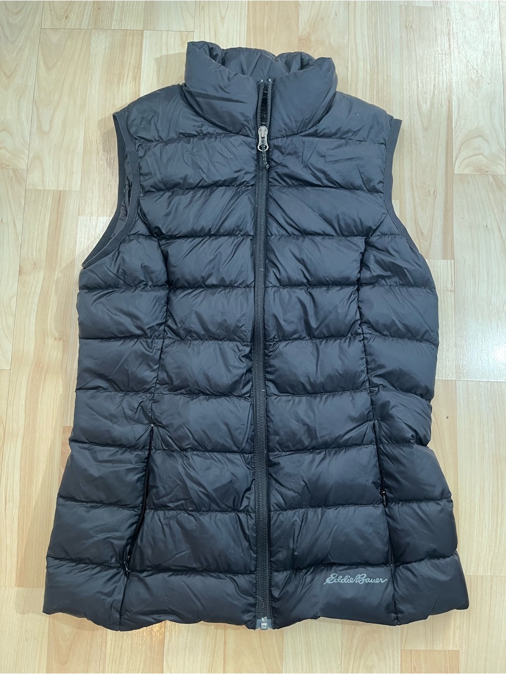 Eddie Bauer women's black quilted down vest XS